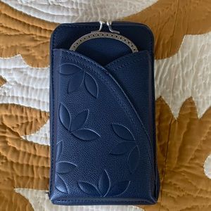 Save the Girls Kisslock Touchscreen Crossbody with RFID Kiss Navy